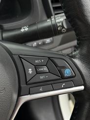2018 Nissan Leaf - Thumbnail