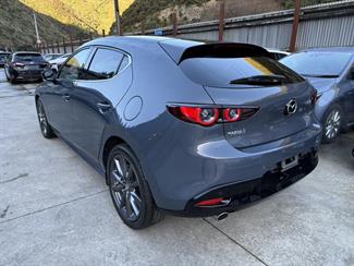 2020 Mazda 3 - Thumbnail
