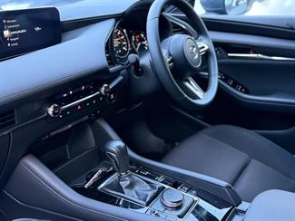 2020 Mazda 3 - Thumbnail