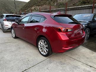 2018 Mazda Axela - Thumbnail
