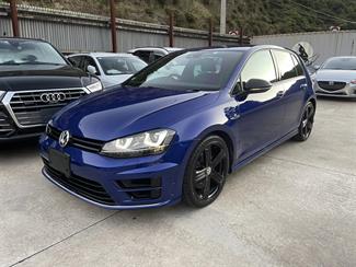 2016 Volkswagen Golf - Thumbnail