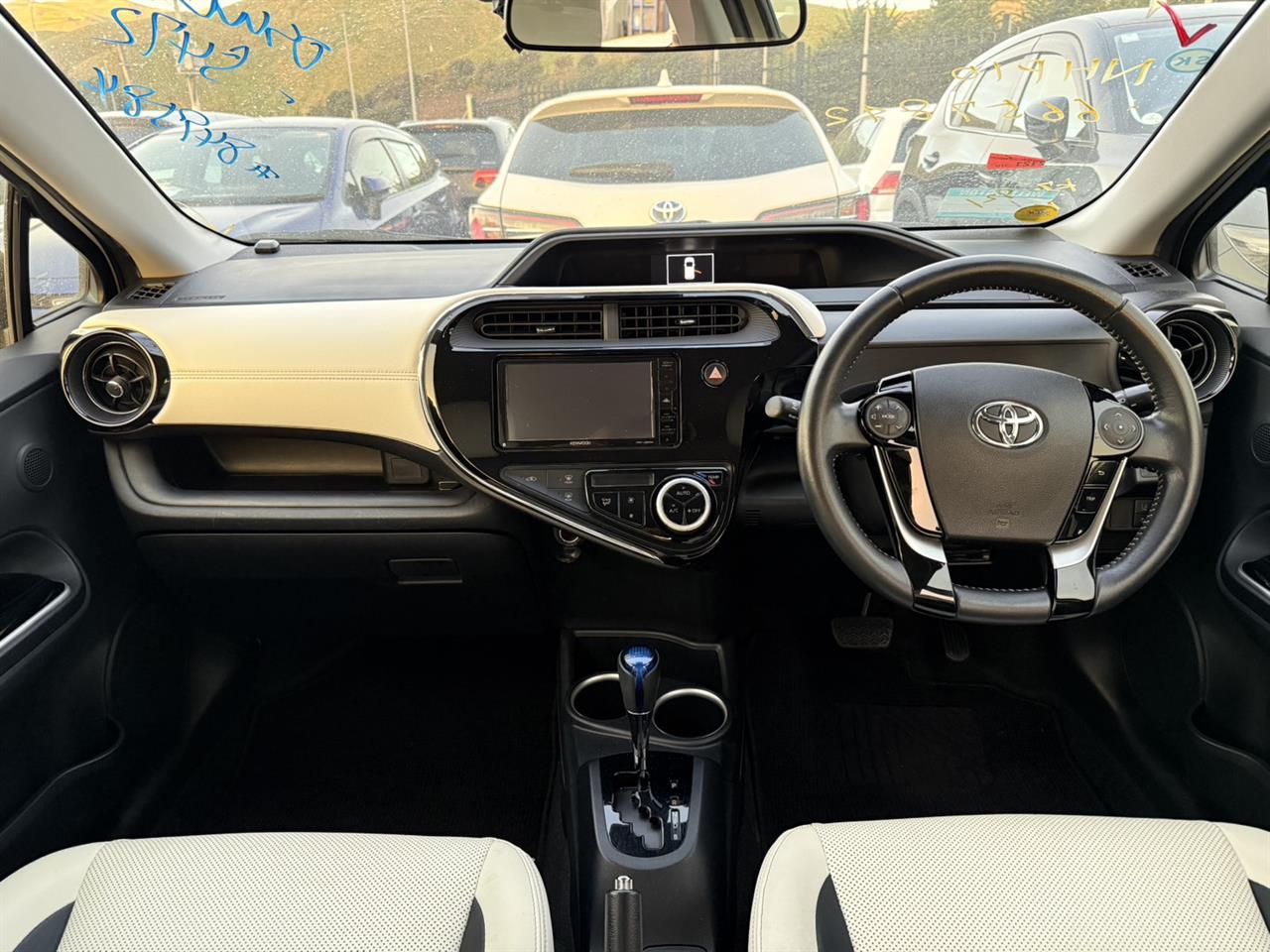 2017 Toyota AQUA