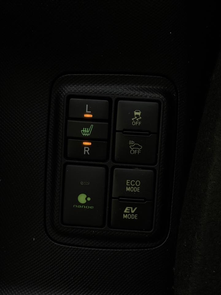 2017 Toyota AQUA