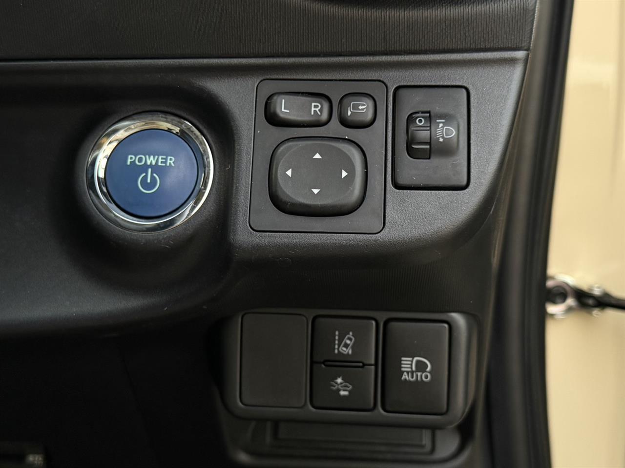 2017 Toyota AQUA