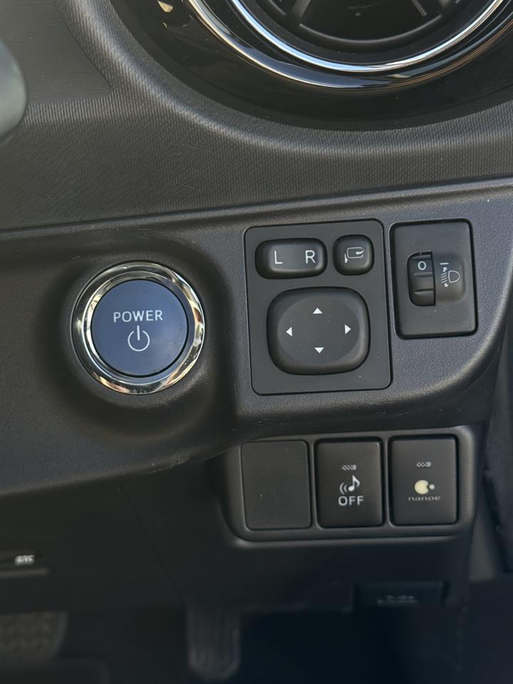 2015 Toyota AQUA
