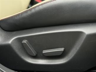2014 Mazda Axela - Thumbnail