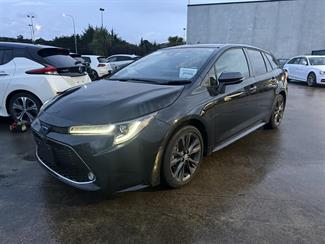 2021 Toyota Corolla - Thumbnail