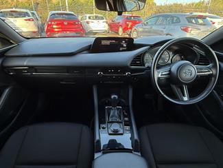 2022 Mazda 3 - Thumbnail