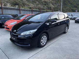 2016 Toyota Wish - Thumbnail