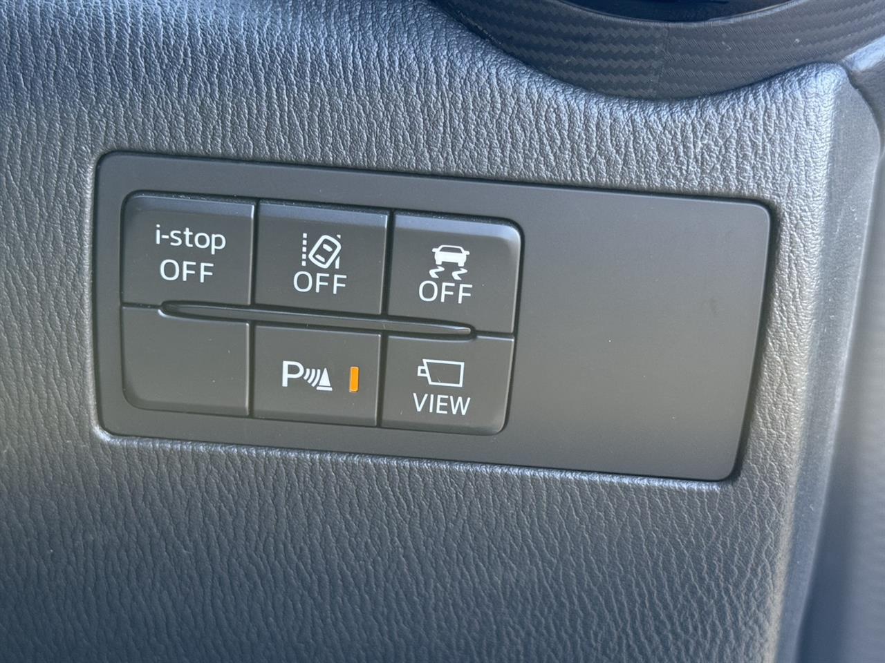 2022 Mazda 2