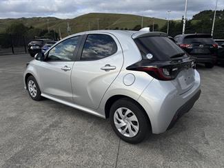2021 Toyota Yaris - Thumbnail