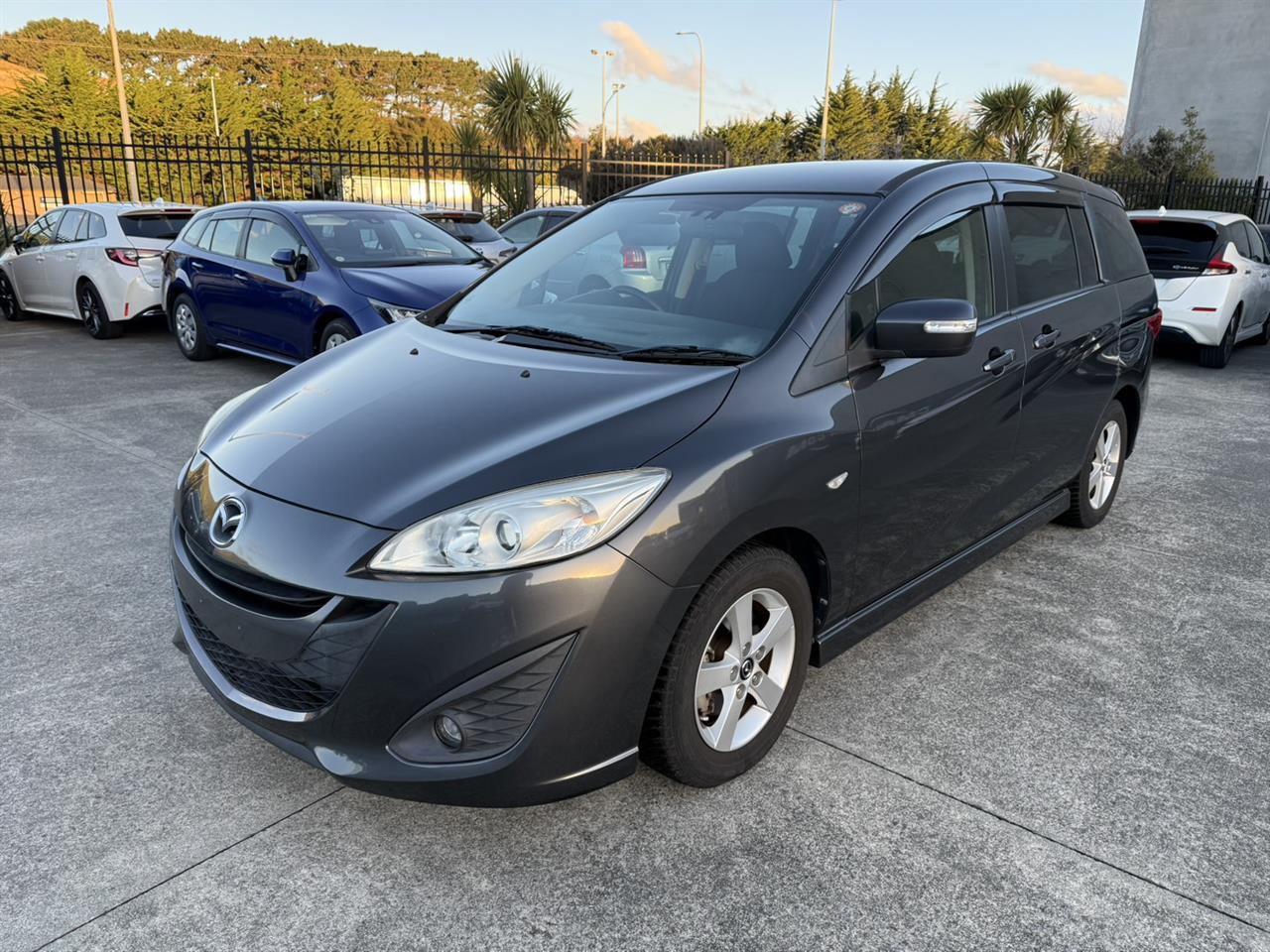 2017 Mazda Premacy