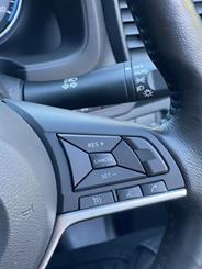 2021 Nissan Leaf - Thumbnail