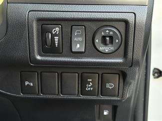 2013 Lexus CT200H - Thumbnail