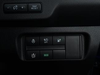2020 Nissan Leaf - Thumbnail